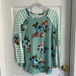 Large long sleeve top